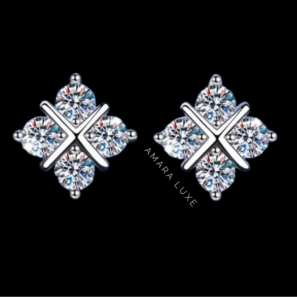 Moissanite Studs
